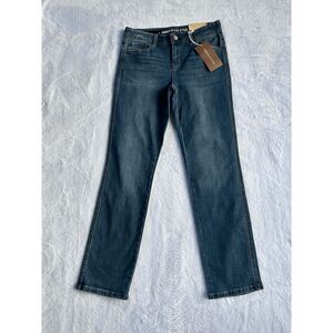 American Star Jeans, NWT Size 8, Strait Leg Mid Rise, Stretch, Medium Wash